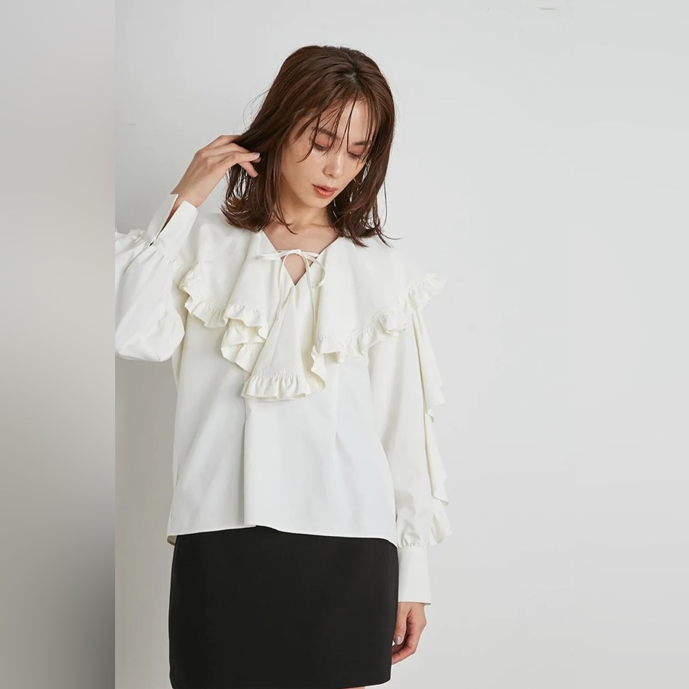 SNIDEL VOLUME RUFFLE BLOUSE One size - Picture 3 of 12